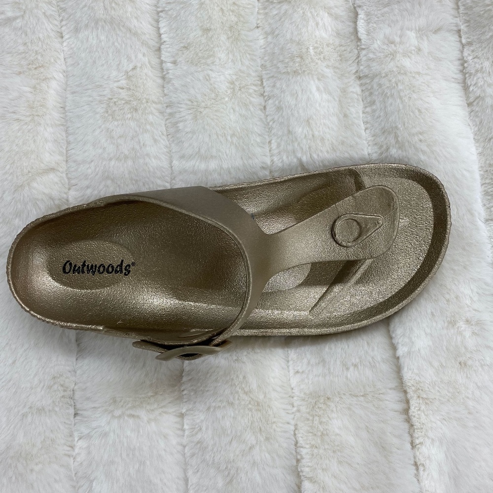 NWT Outwoods Gold T-Strap Sandal
